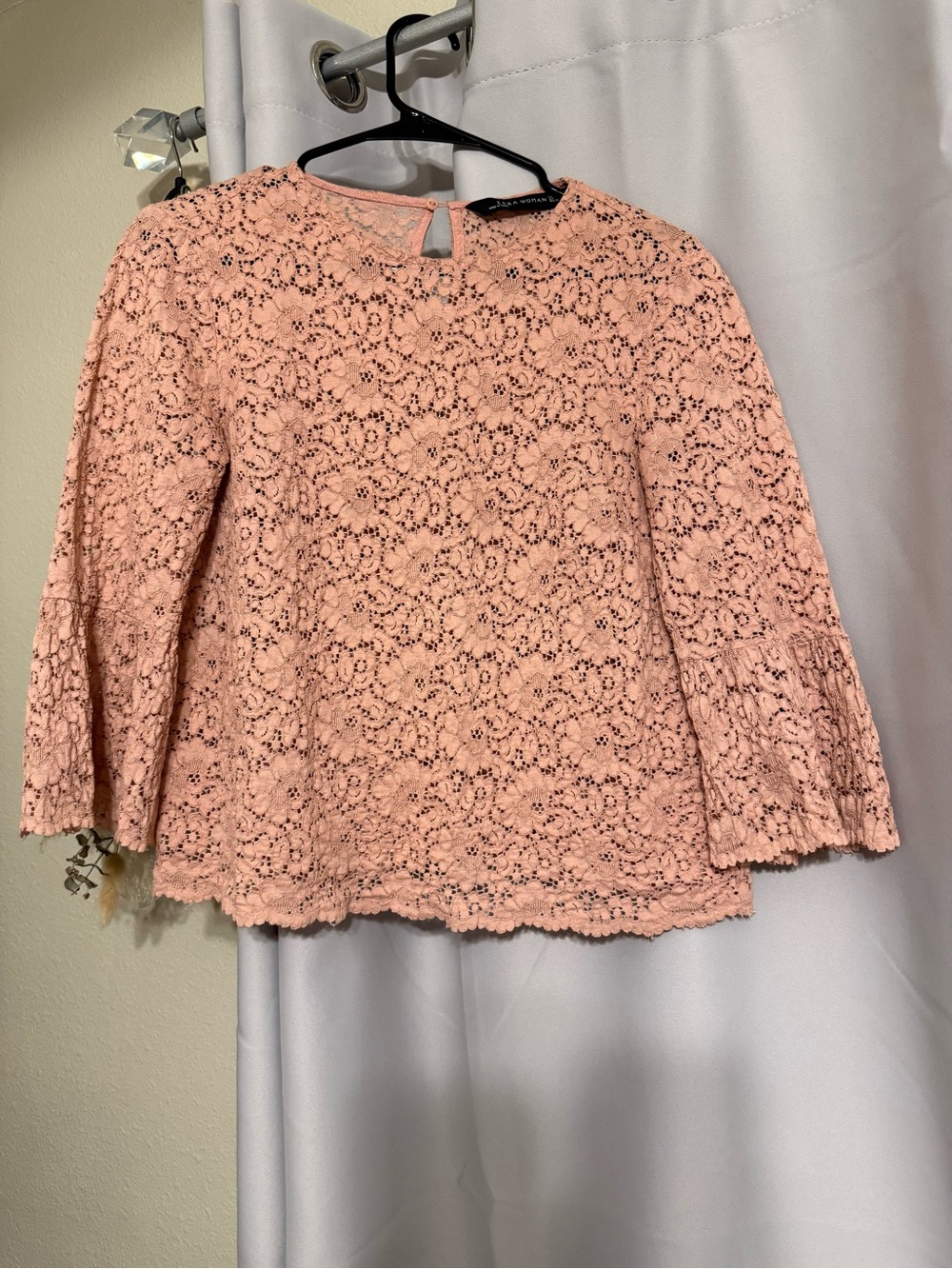 Zara Mauve Lace Bell-Sleeve Blouse